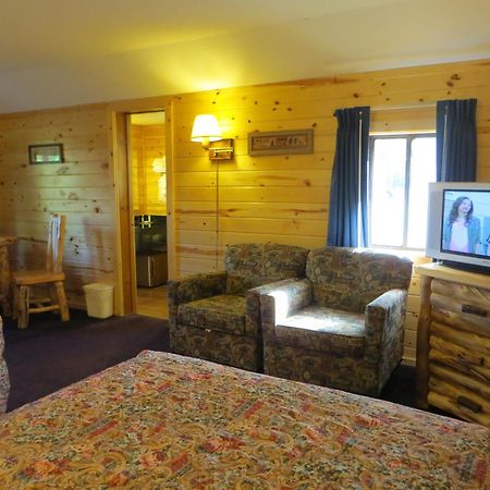 Econo Lodge Bayview ماكيناو سيتي المظهر الخارجي الصورة