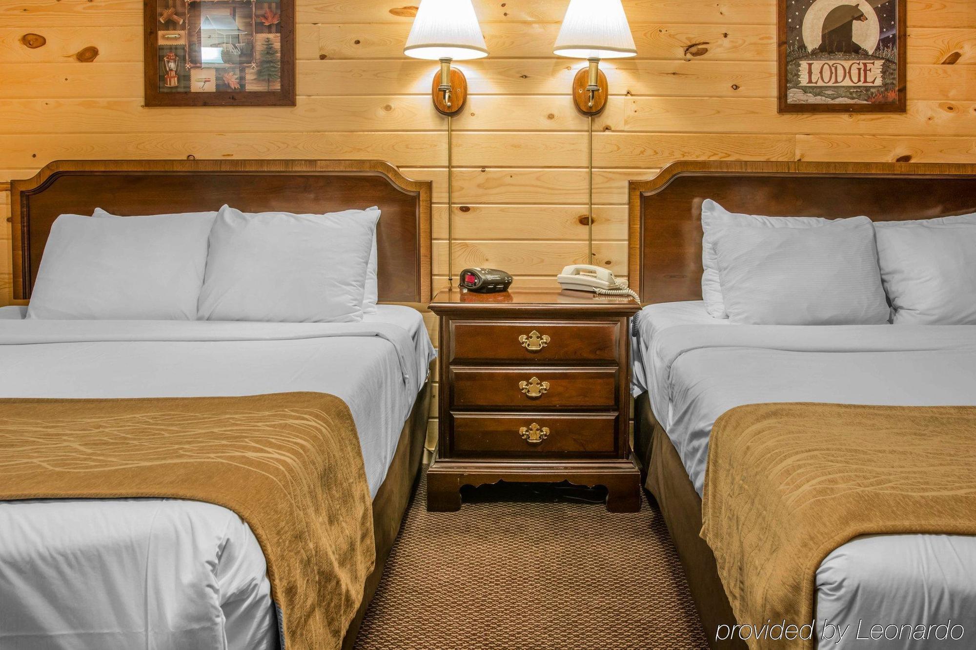 Econo Lodge Bayview ماكيناو سيتي المظهر الخارجي الصورة