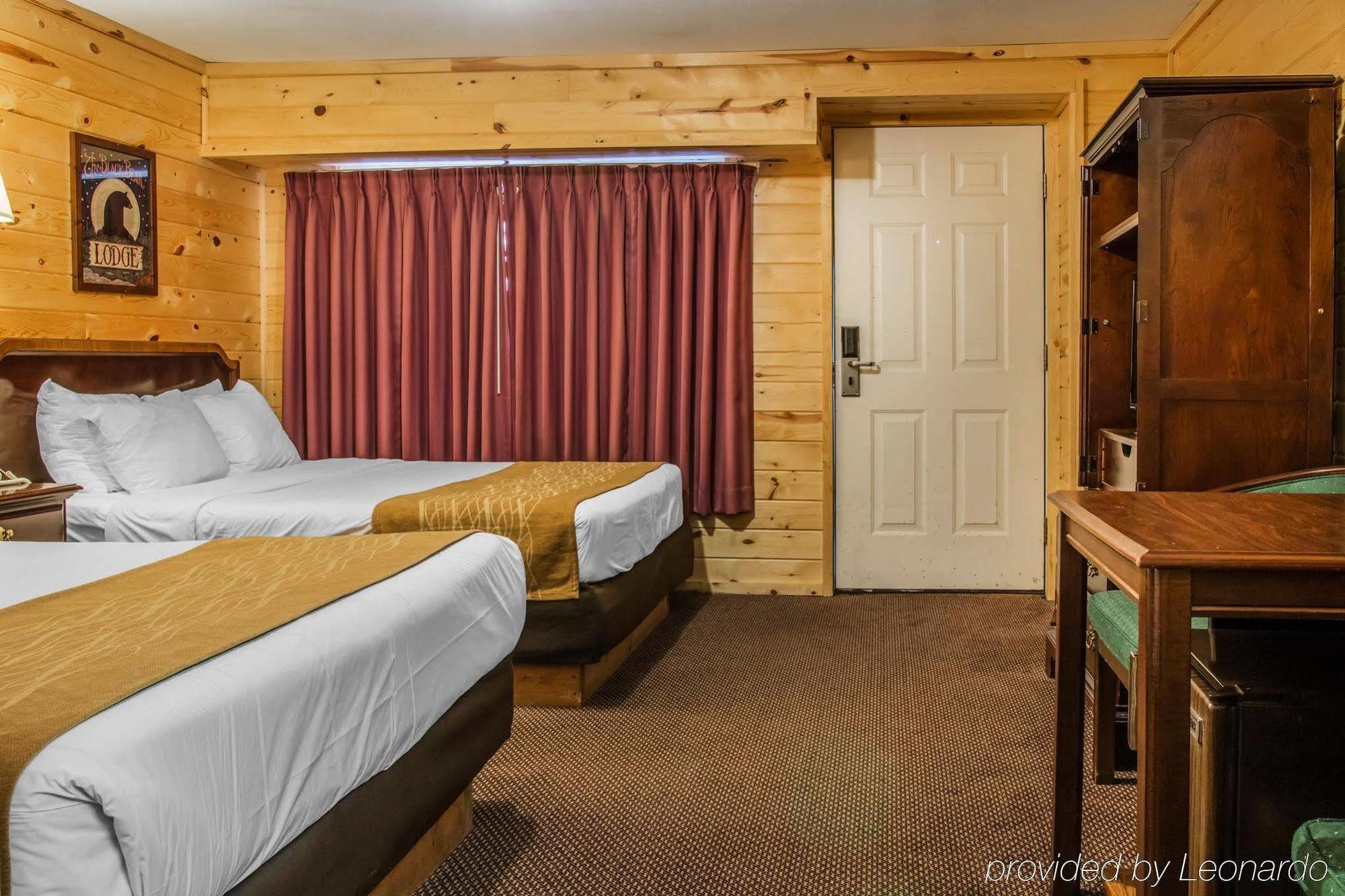 Econo Lodge Bayview ماكيناو سيتي المظهر الخارجي الصورة