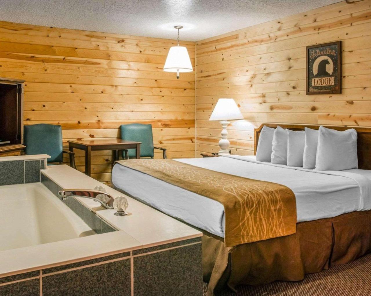 Econo Lodge Bayview ماكيناو سيتي المظهر الخارجي الصورة